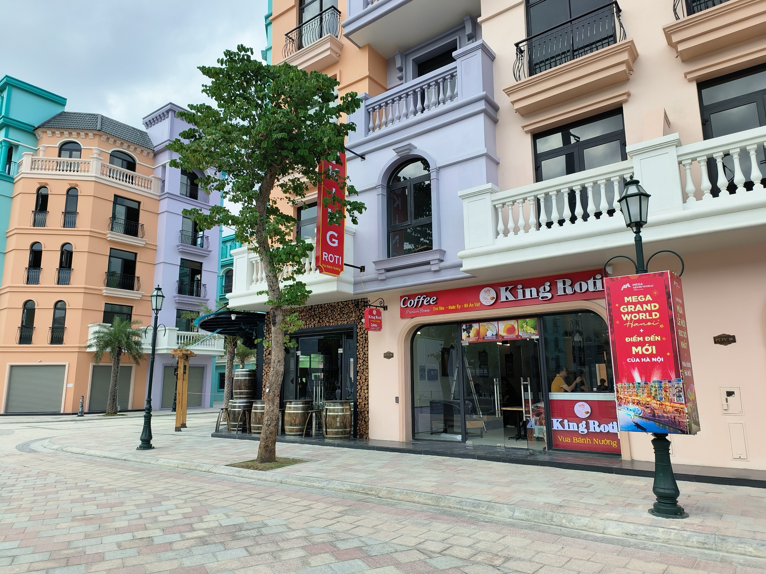 chi phí máy móc cửa hàng kinh doanh nhượng quyền đồ ăn nhanh