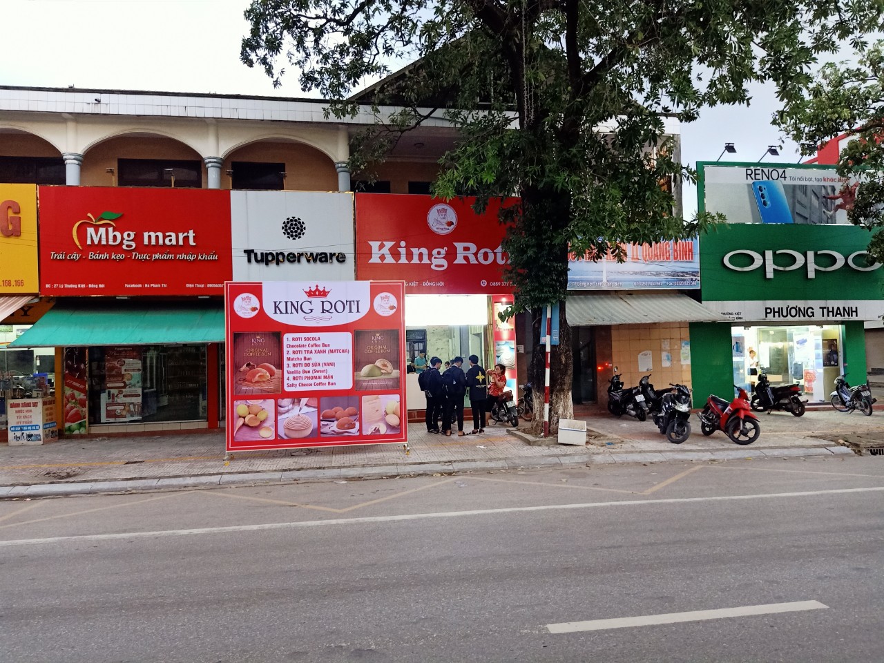 Cửa hàng bánh King Roti Quảng Bình 3