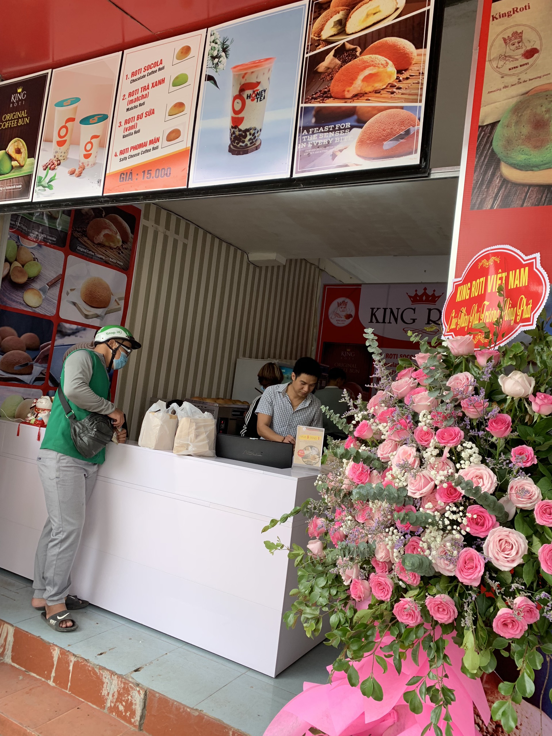 Cửa hàng bánh King Roti Quảng Bình 8